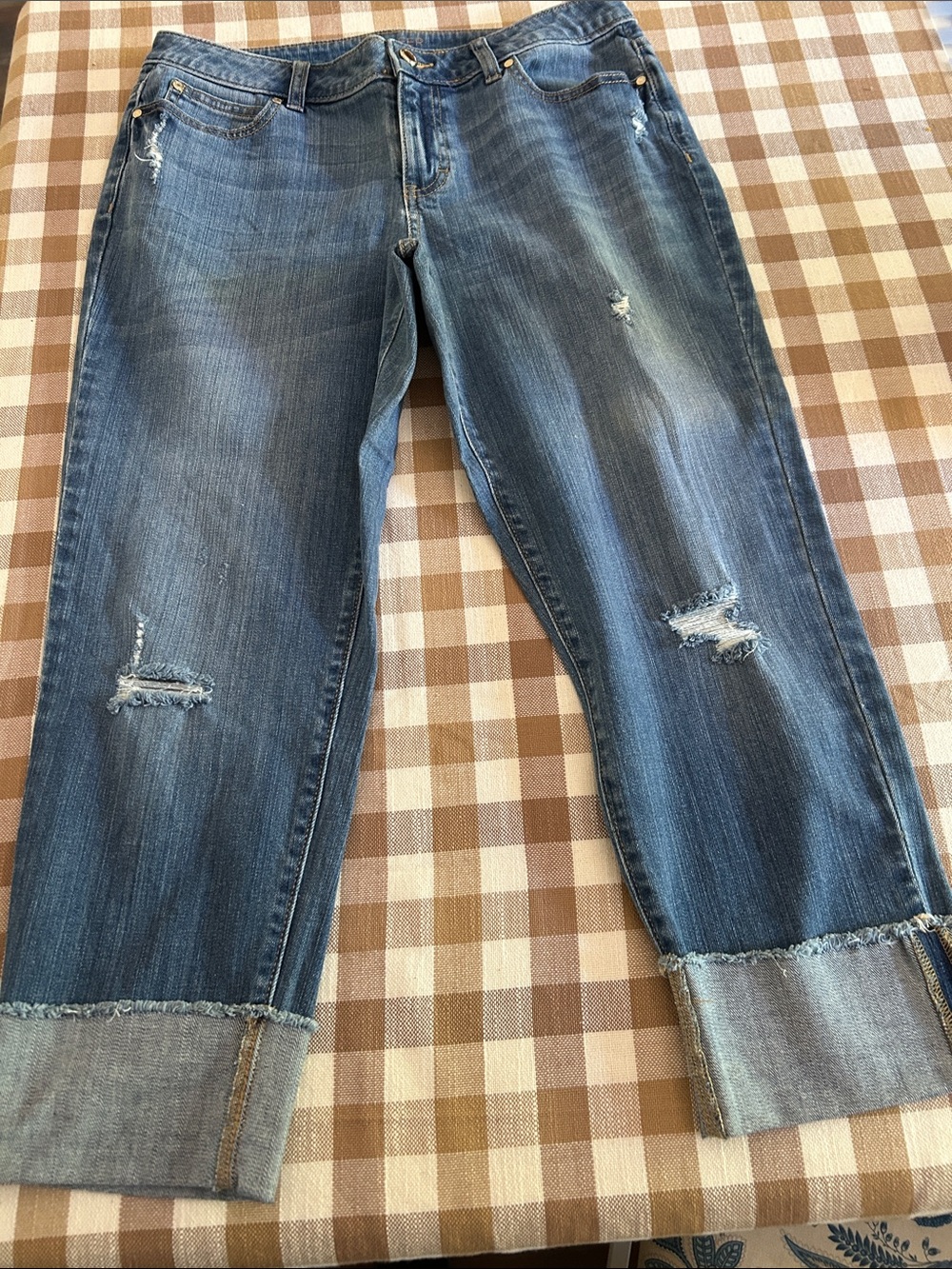 Jennifer Lopez Distressed Cropped Blue Jeans with Cuffed Hem